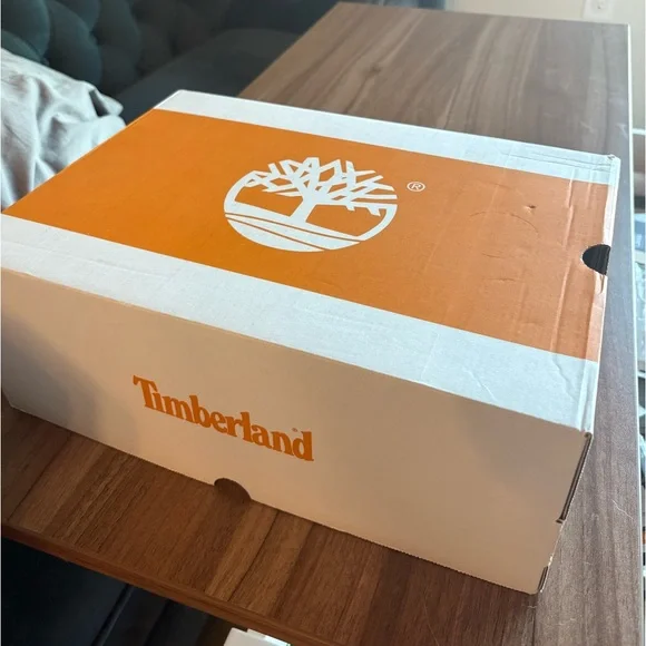 Timberland Linden Woods Black Lace-Up Boots - Picture 12 of 12